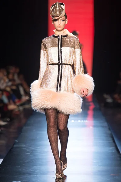 Look 36